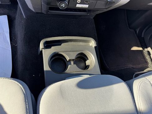 Used 2012 Ford F150 XLT w/ XLT Chrome Pkg image 26