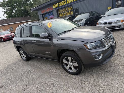 Used 2016 Jeep Compass High Altitude AWD/4WD image 5