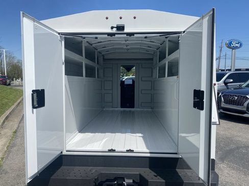New 2024 Ford Transit 350 w/ Interior Upgrade Package RWD image 9