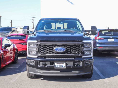 Used 2024 Ford F250 Lariat w/ Lariat Ultimate Package image 2
