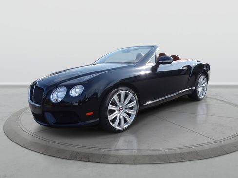 Used 2014 Bentley Continental GT image 2