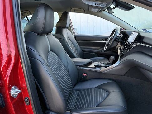 Used 2023 Toyota Camry SE image 27