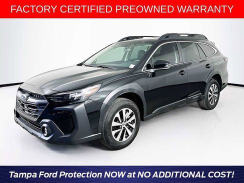 Used 2025 Subaru Outback Premium AWD/4WD image 1