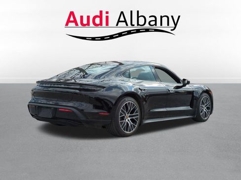 Used 2024 Porsche Taycan RWD image 5