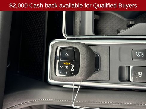 New 2026 Nissan Pathfinder SV image 25