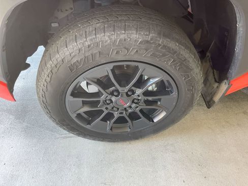 Used 2024 Toyota Tundra Limited w/ TRD Off-Road Package AWD/4WD image 10