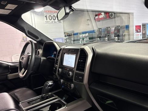 Used 2018 Ford F150 Lariat w/ Equipment Group 502A Luxury AWD/4WD image 29