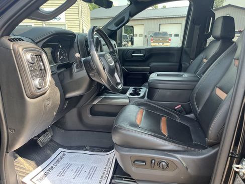 Used 2020 GMC Sierra 2500 AT4 w/ AT4 Premium Package AWD/4WD image 28
