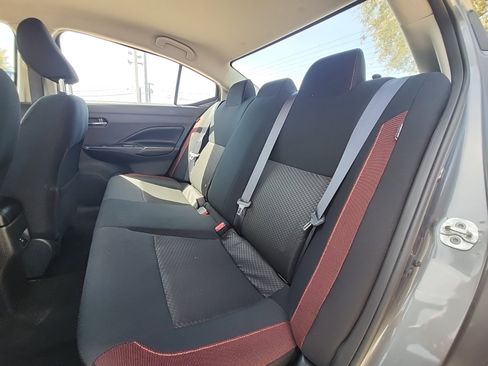 Used 2024 Nissan Versa SR image 12