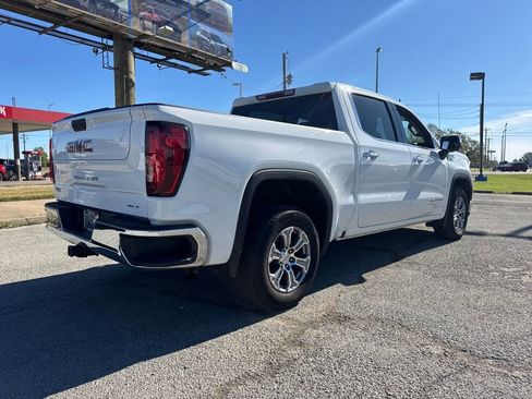 Used 2025 GMC Sierra 1500 SLT RWD image 7