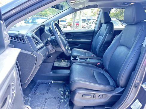 Used 2024 Honda Odyssey EX-L image 13