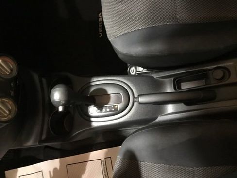 Used 2012 Nissan Versa SV w/ Convenience Pkg image 29
