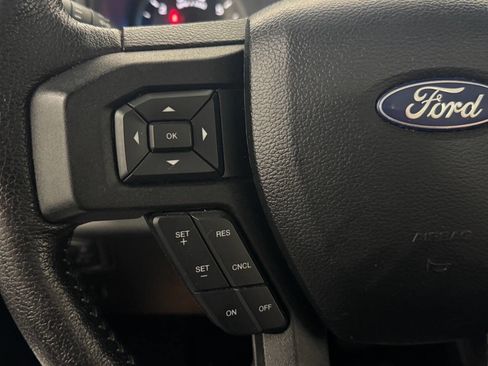 Used 2016 Ford F150 XLT w/ Equipment Group 302A Luxury image 27