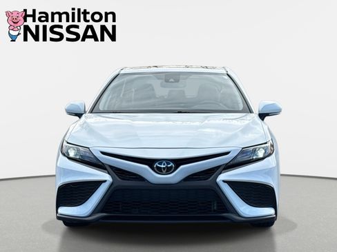 Used 2024 Toyota Camry SE image 6