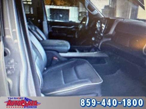 Used 2024 RAM 1500 Laramie AWD/4WD image 10