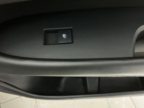 Used 2013 Cadillac ATS Sedan RWD image 40