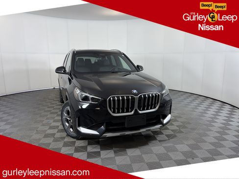 Used 2025 BMW X1 xDrive28i image 1