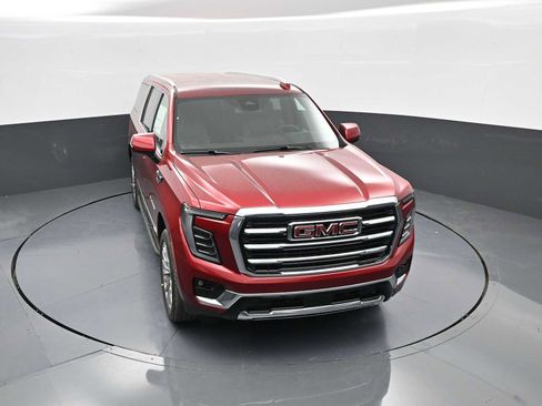 New 2025 GMC Yukon XL Elevation image 22