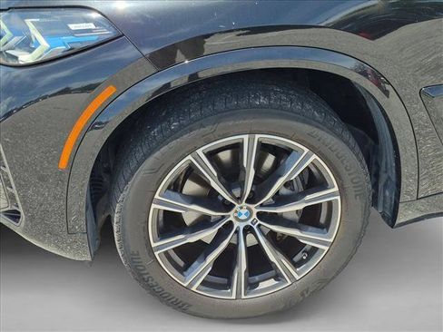 Used 2024 BMW X5 xDrive40i w/ Executive Package AWD/4WD image 21
