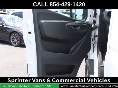 Used 2023 Mercedes-Benz Sprinter 2500 image 9