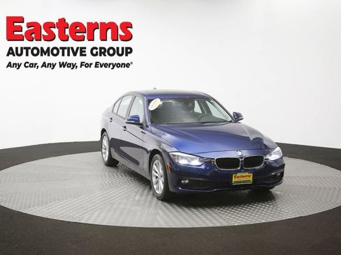 Used 2017 BMW 320i xDrive Sedan AWD/4WD image 52