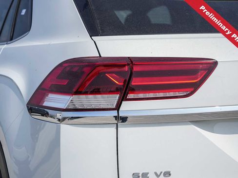 Used 2020 Volkswagen Atlas Cross Sport SE w/ Towing Package AWD/4WD image 9