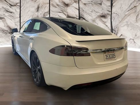 Used 2020 Tesla Model S Performance AWD/4WD image 31