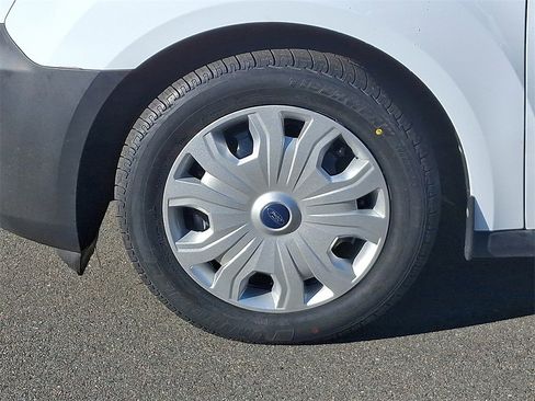 Used 2022 Ford Transit Connect XL image 8