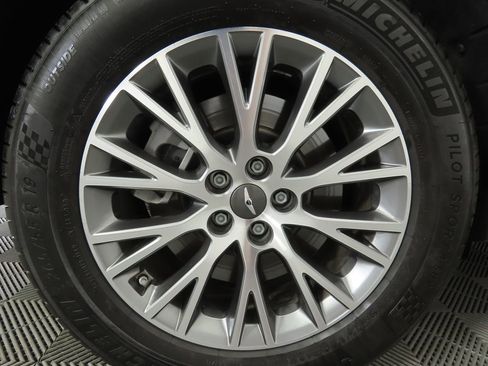 Used 2021 Genesis GV80 2.5T image 32