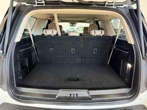 Used 2022 Ford Expedition Max Limited image 24