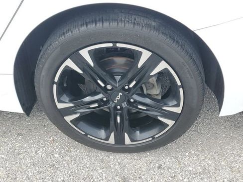 Used 2023 Kia K5 GT-Line image 5