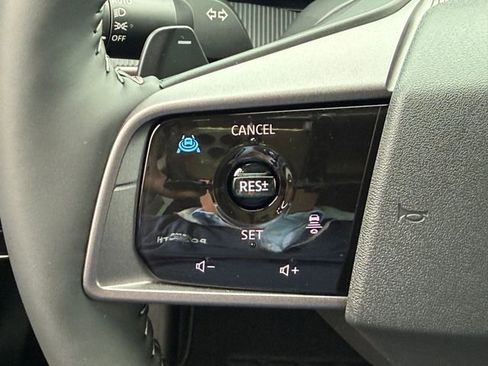 Used 2025 Nissan Murano SV AWD/4WD image 13