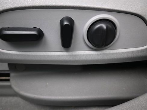 Used 2020 GMC Acadia SLE w/ Driver Convenience Package image 33