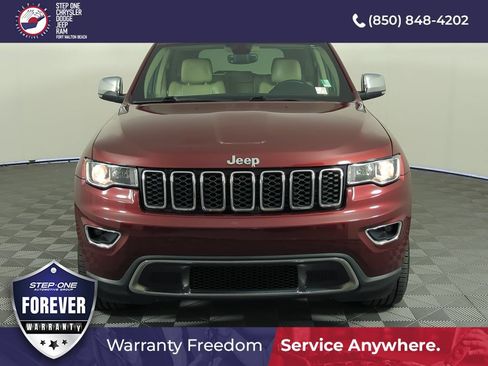 Used 2017 Jeep Grand Cherokee Limited RWD image 9