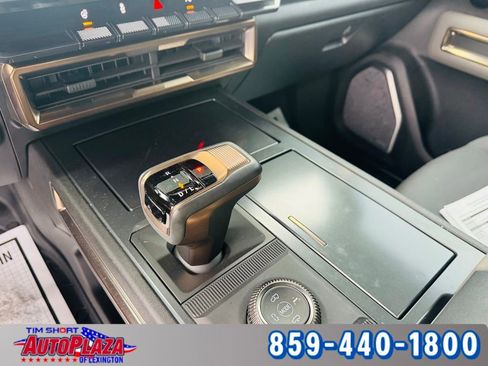 Used 2025 GMC Hummer EV 2X image 42