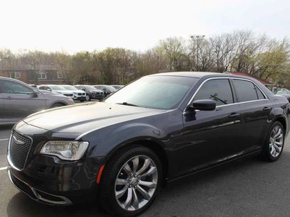 Used 2019 Chrysler 300 Touring L w/ Quick Order Package 22F
