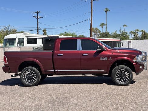 Used 2017 RAM 2500 Limited image 2