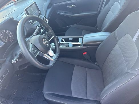 Used 2024 Nissan Sentra SV FWD image 15