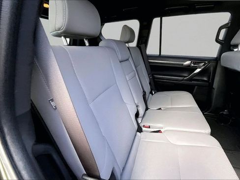 Used 2023 Lexus GX 460 w/ Black Line Special Edition image 25