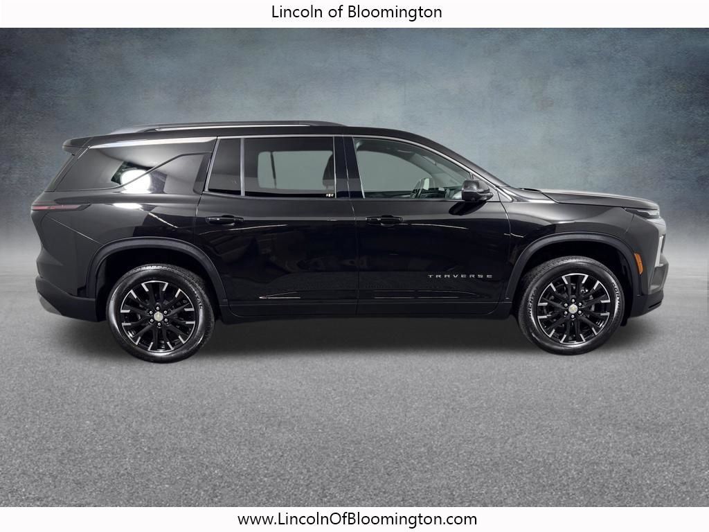 Used 2025 Chevrolet Traverse LT w/ Sun and Wheel Package AWD/4WD image 8