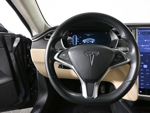 Used 2017 Tesla Model S AWD image 2