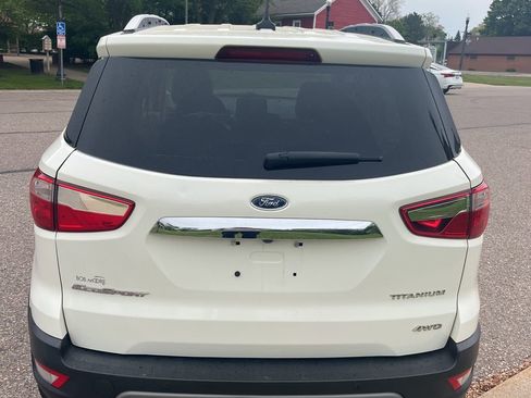 Used 2020 Ford EcoSport Titanium AWD/4WD image 4