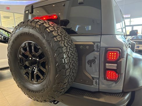 Used 2023 Ford Bronco Raptor w/ Interior Carbon Fiber Pack 6 image 20