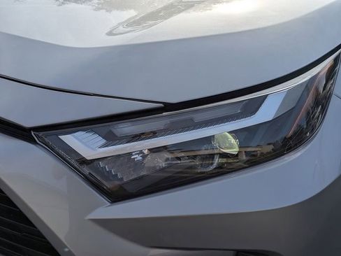 Used 2023 Toyota RAV4 XLE w/ Convenience Package FWD image 9