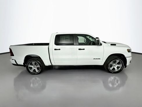 New 2026 RAM 1500 Express AWD/4WD image 8
