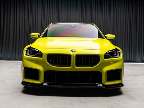 Used 2025 BMW M2 w/ Lighting Package image 21
