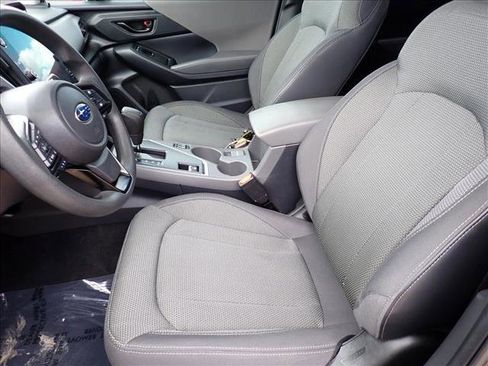 Used 2024 Subaru Crosstrek 2.0i Premium AWD/4WD image 9