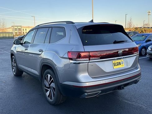 Certified 2024 Volkswagen Atlas SE image 5