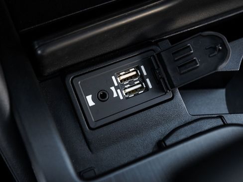 Used 2020 Lexus ES 300h w/ Premium Package image 19