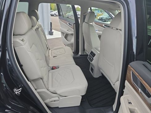 New 2026 Volkswagen Atlas SE FWD image 18